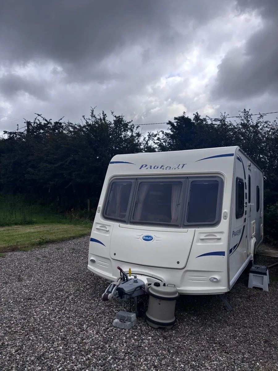 Bailey Bordeaux Pageant Series 7 Caravan - Image 2