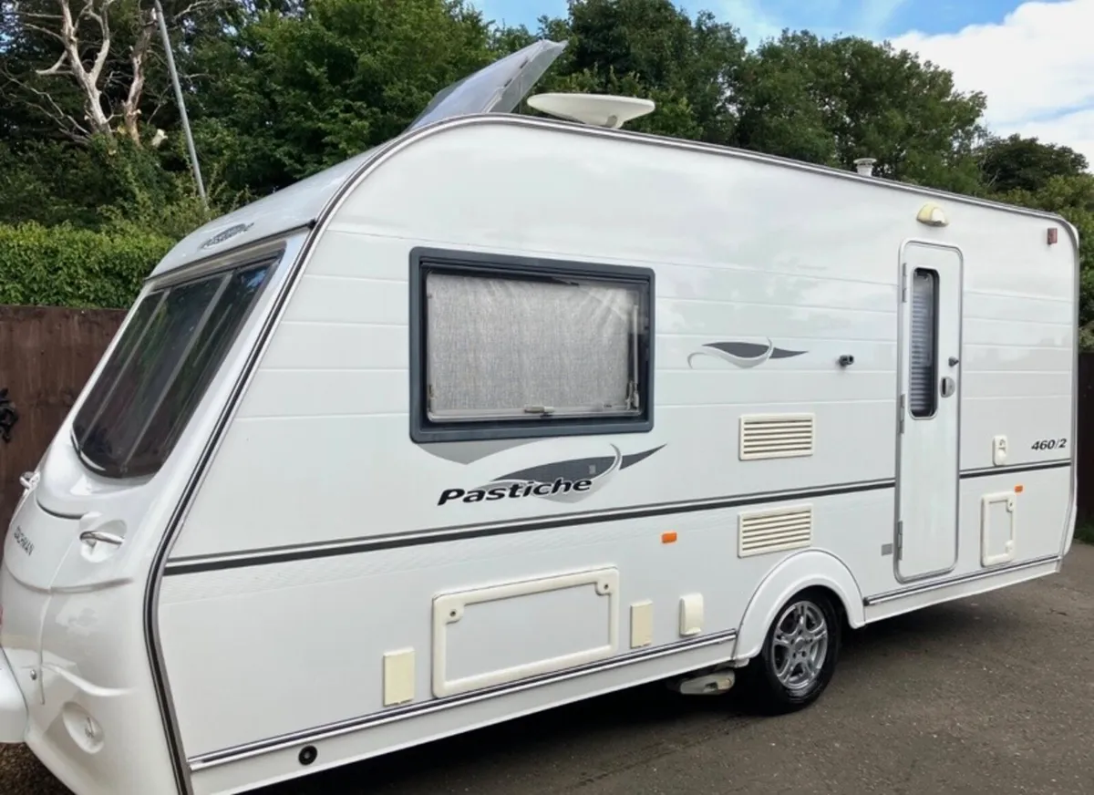 Coachman Pastiche 460/2, 2008 lightweight 2/3berth - Image 2