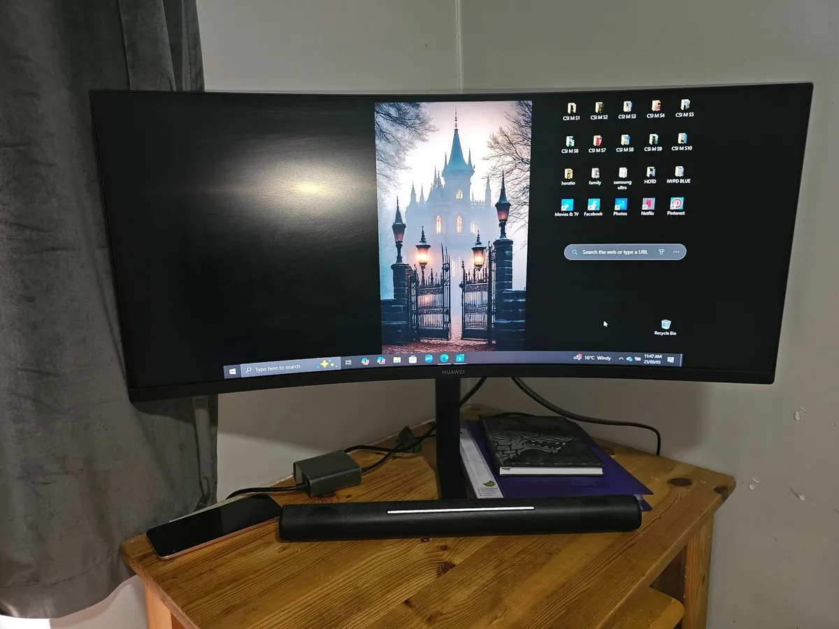 Monitor - Image 2
