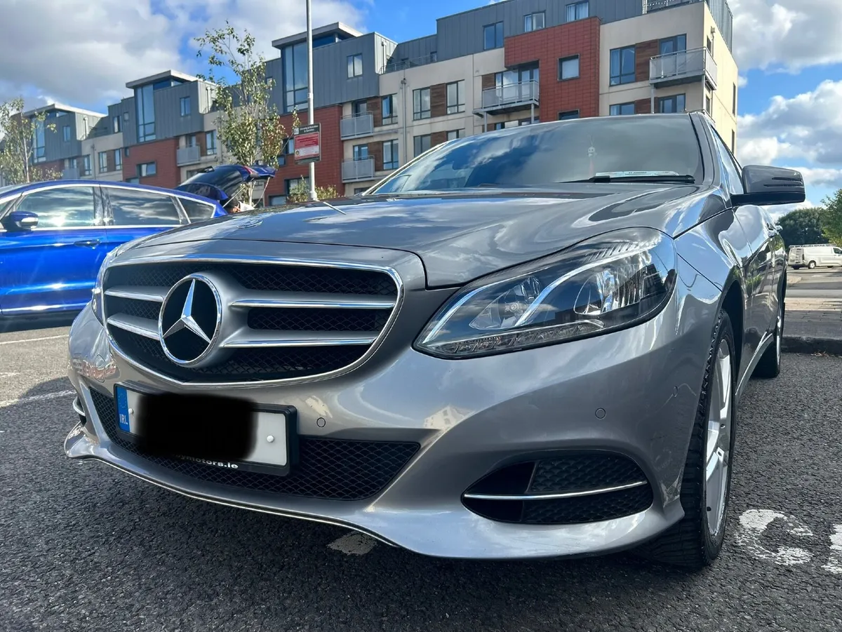 Mercedes-Benz E-Class 2015 - Image 1
