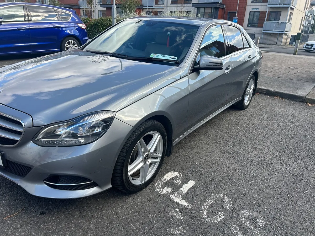 Mercedes-Benz E-Class 2015 - Image 2