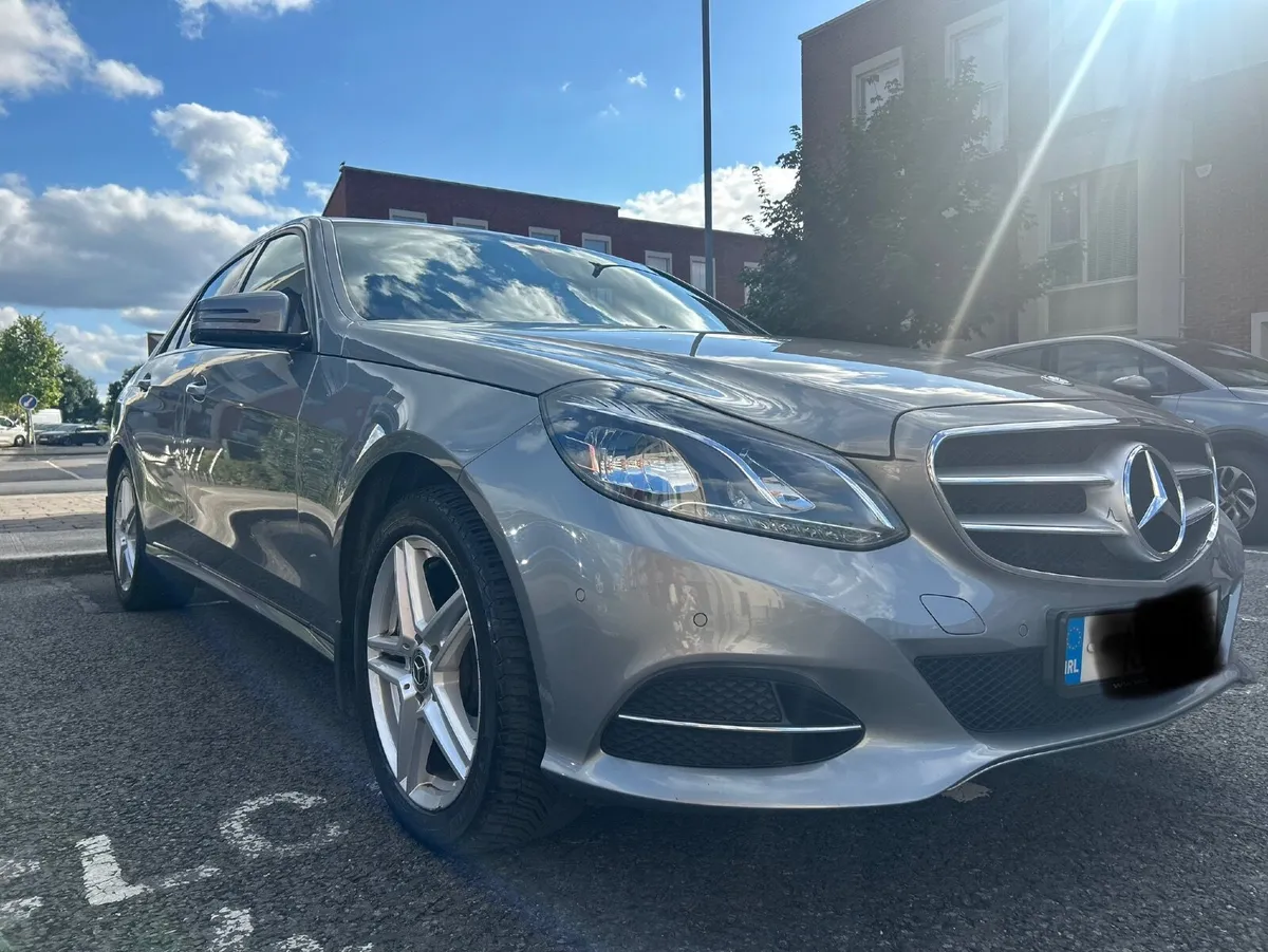 Mercedes-Benz E-Class 2015 - Image 3