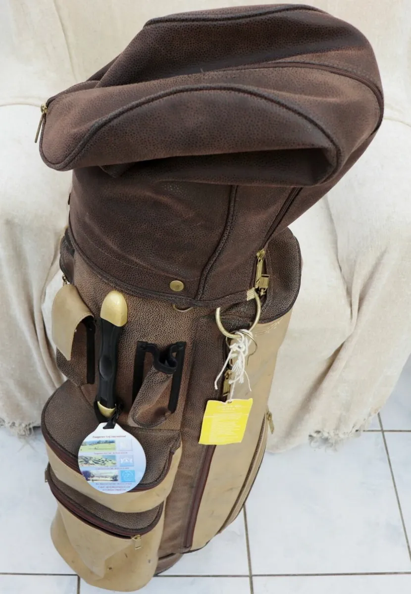 Golf bag and clubs - Image 2