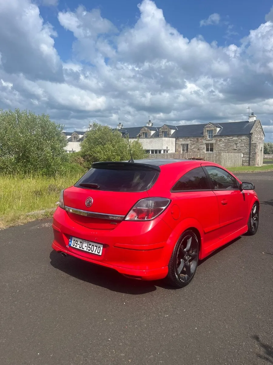 Vauxhall Astra 2009 SRI CDTI - Image 1