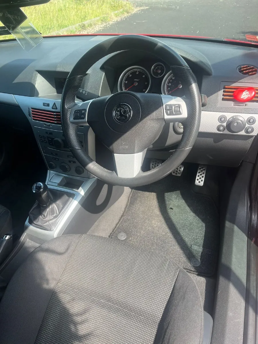 Vauxhall Astra 2009 SRI CDTI - Image 4