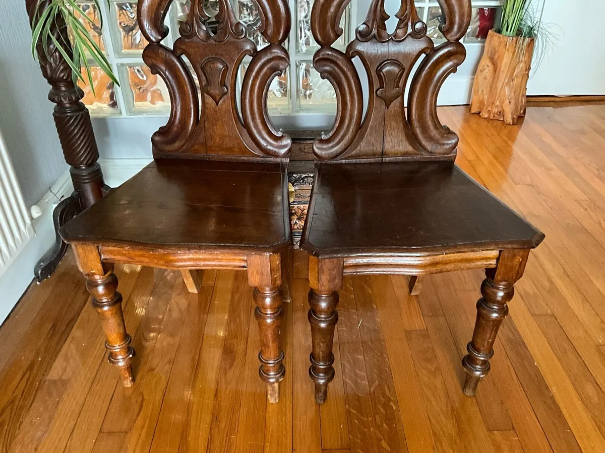Pair of Victorian Mahogany Carved Hall Chairs - Image 1