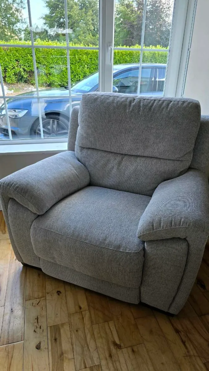 large Recliner Chair - Image 1