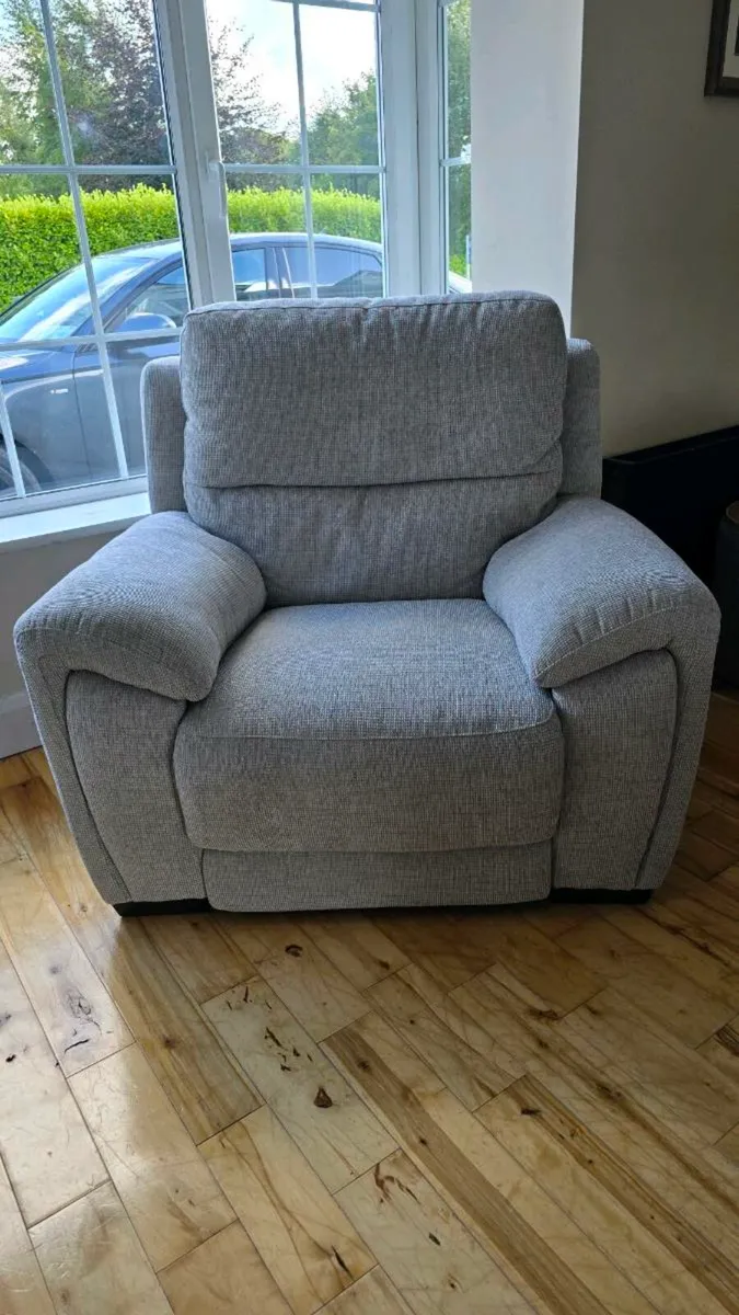 large Recliner Chair - Image 2