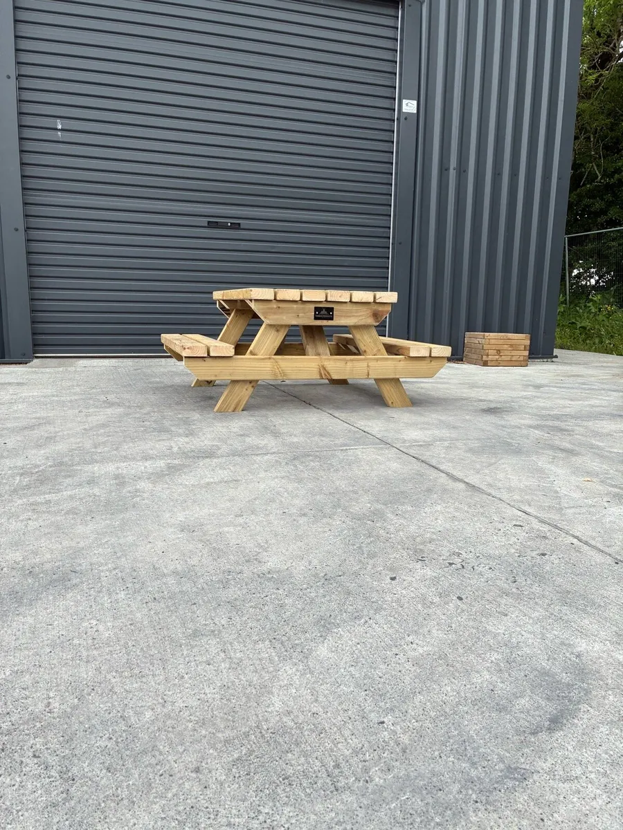 Kids Picnic Bench - Image 4