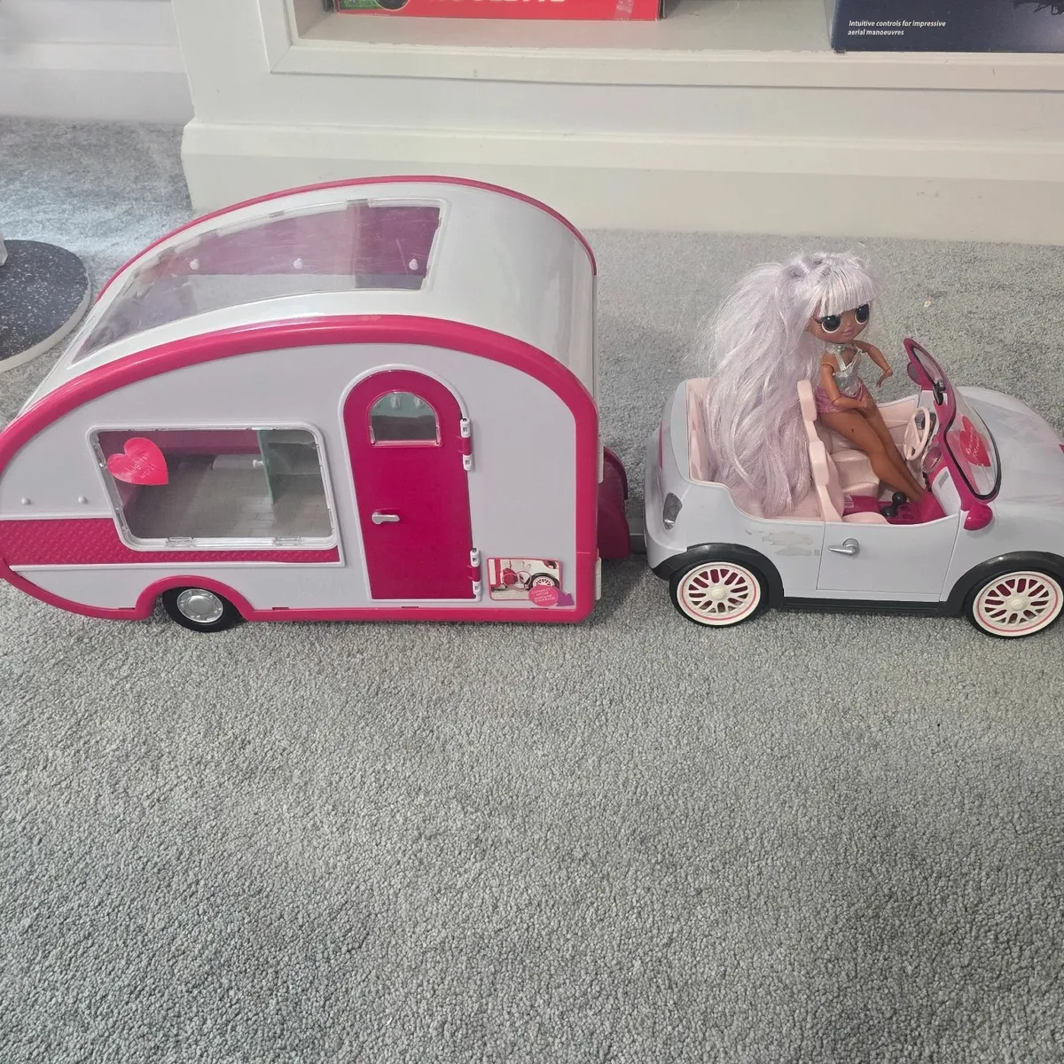 Lol doll and car and caravan - Image 4