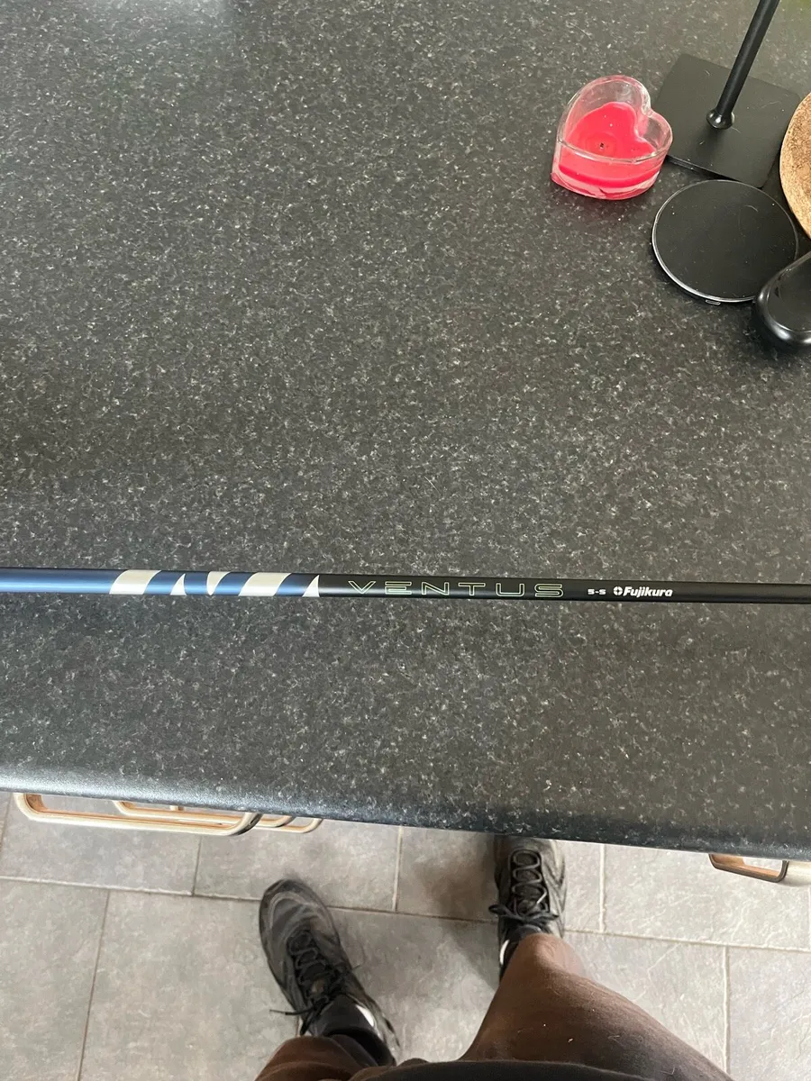 Blue ventus stiff driver shaft - Image 1