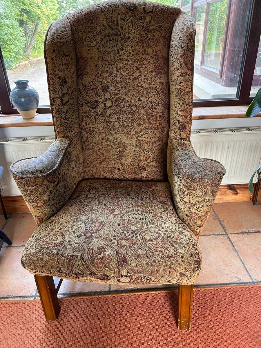Wing back chair - Image 3