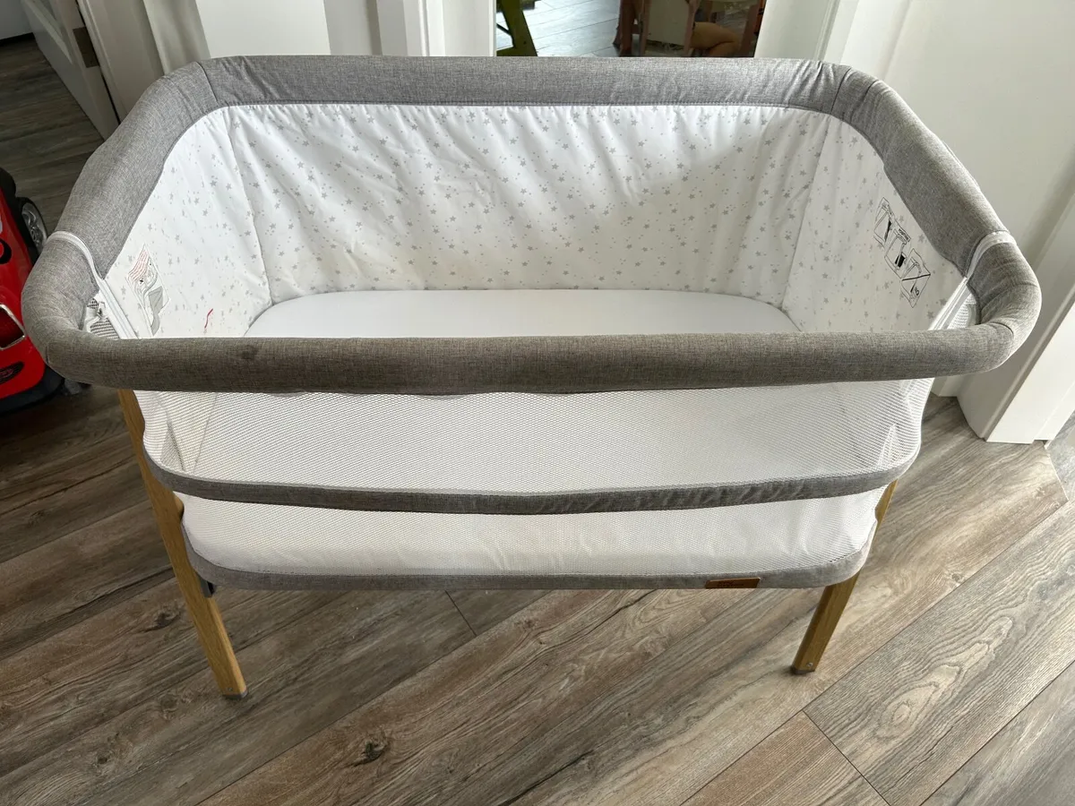 Baby cot - Image 4