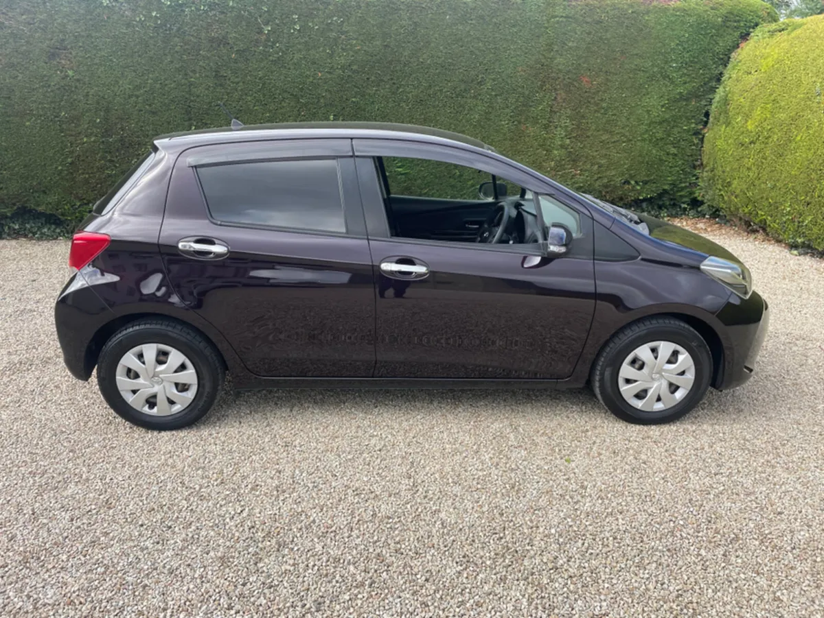 Toyota Vitz NSP130 5DR AUTO - Image 2