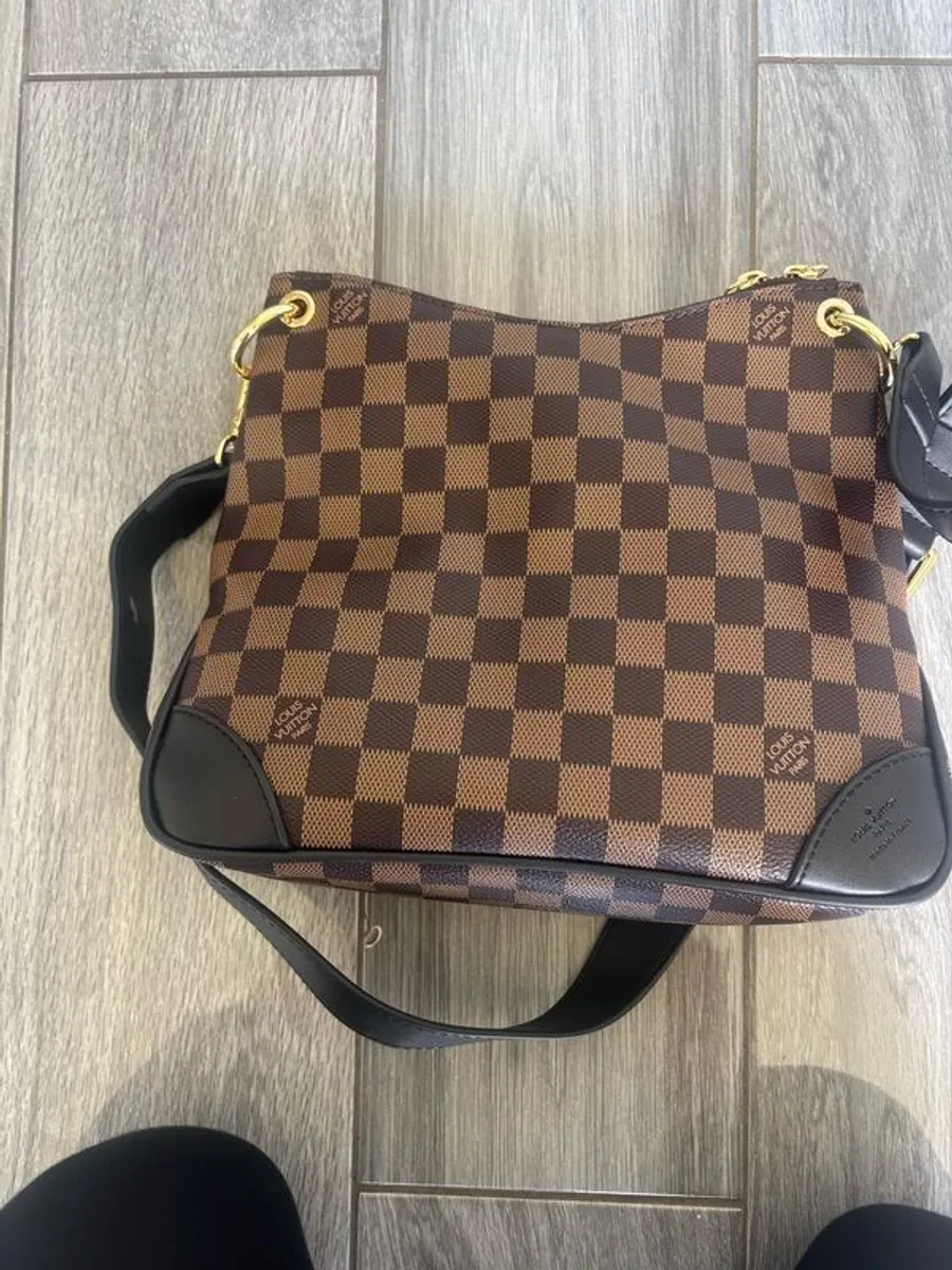 lv bag - Image 1