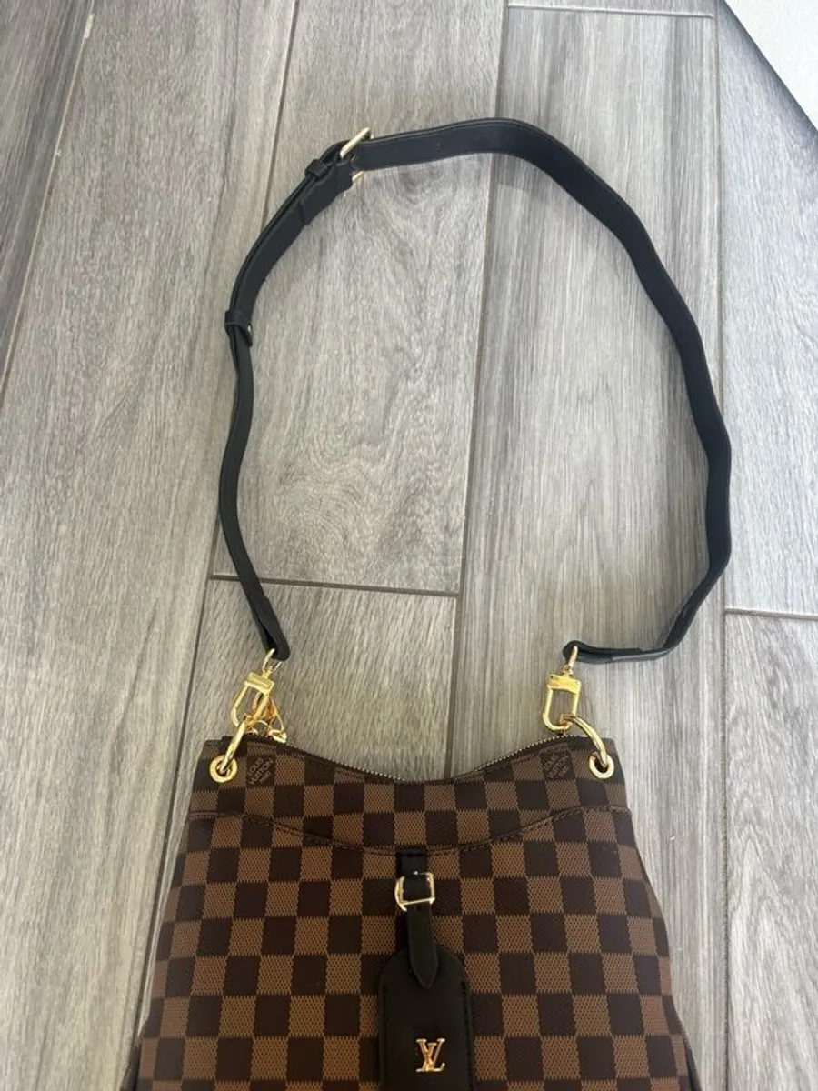 lv bag - Image 3