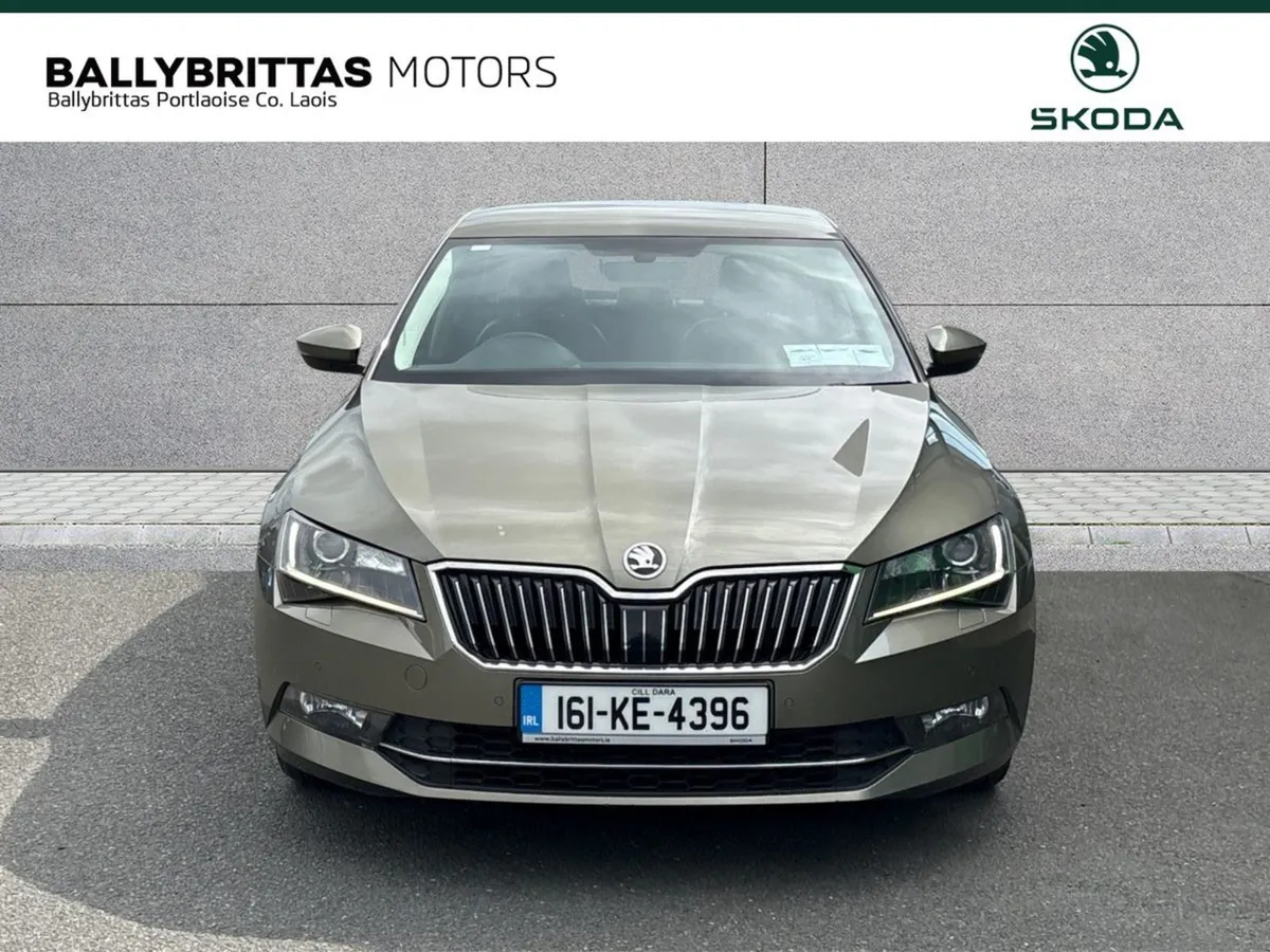 Skoda Superb 1.6 TDI 120bhp Style - Image 3
