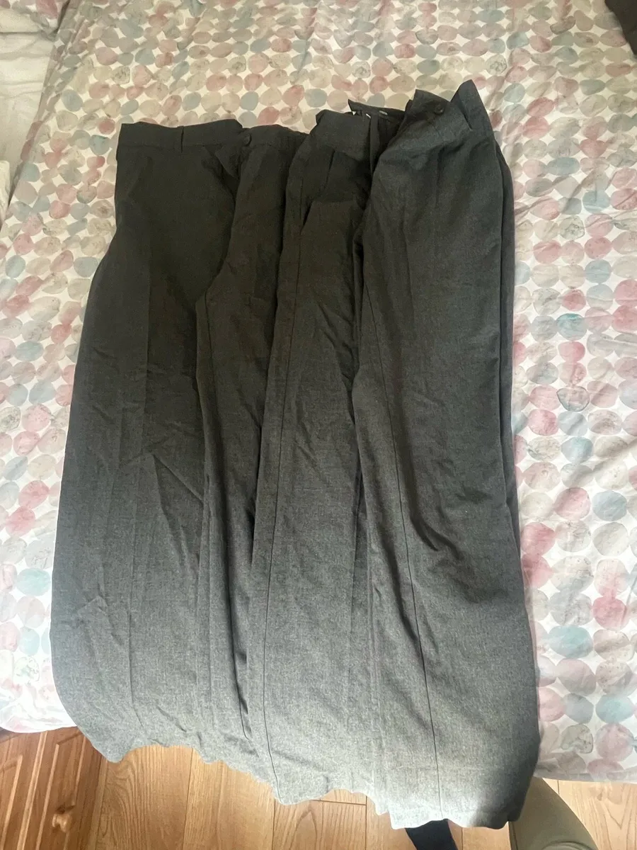 Grey school trousers - Image 1