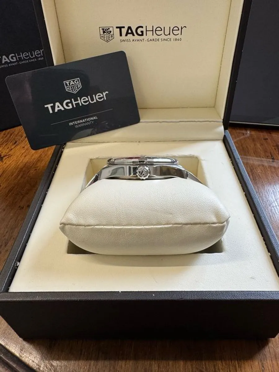 Tag Heuer Aquaracer GMT - Image 2