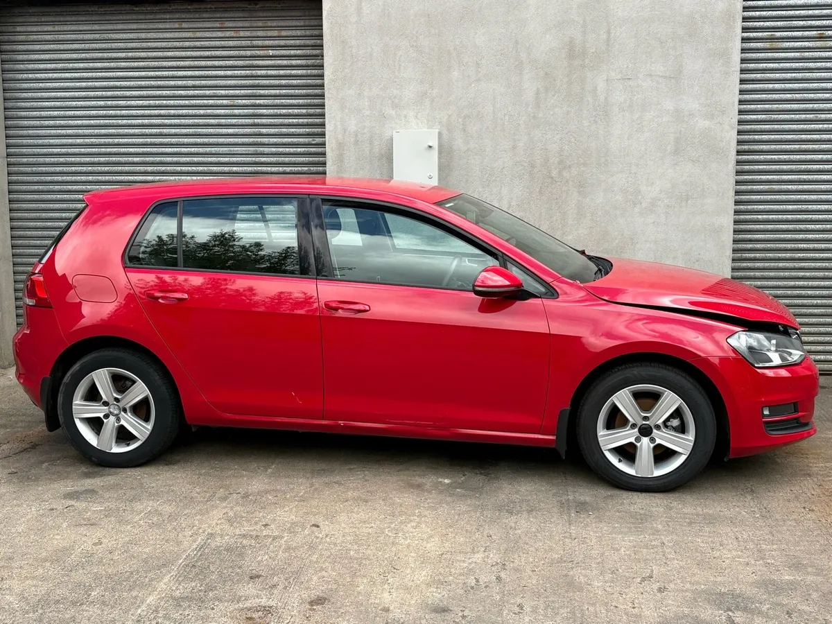 151 VW GOLF - Image 2
