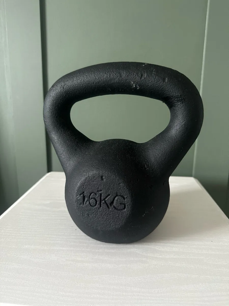16kg Cast Iron Kettlebell - Image 1