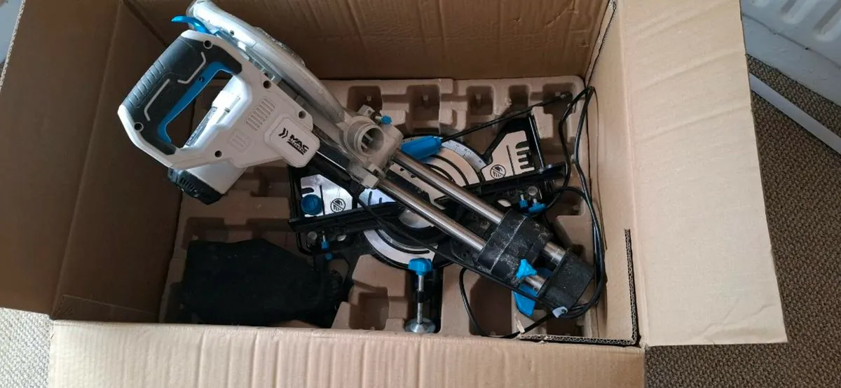 Mitre saw - Image 2