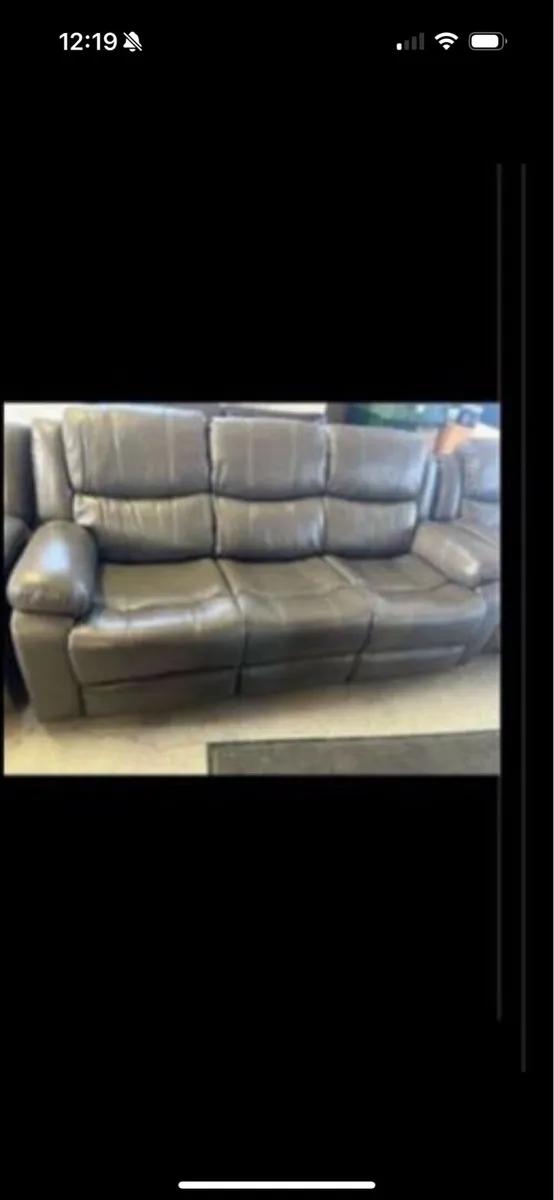 New couches - Image 4