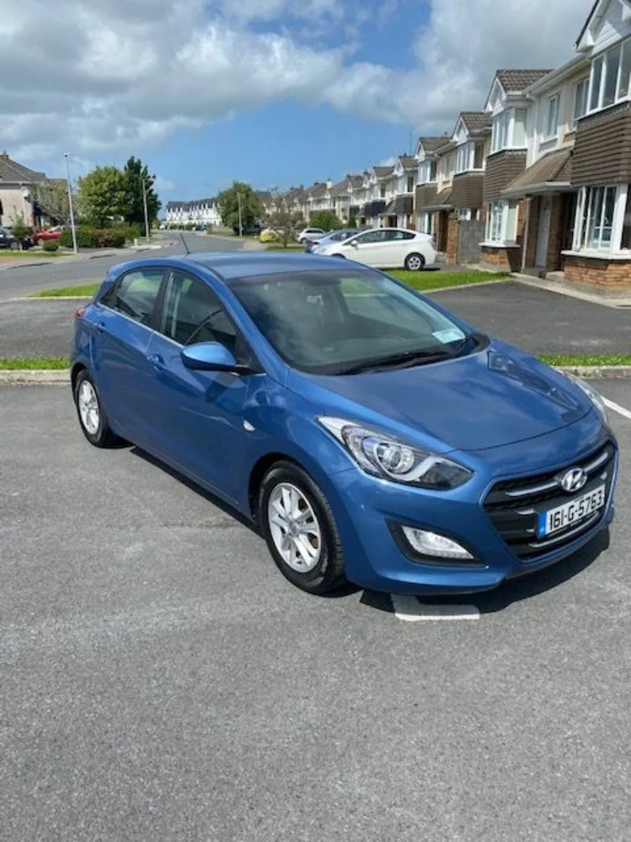 Hyundai i30 2016 - Image 2