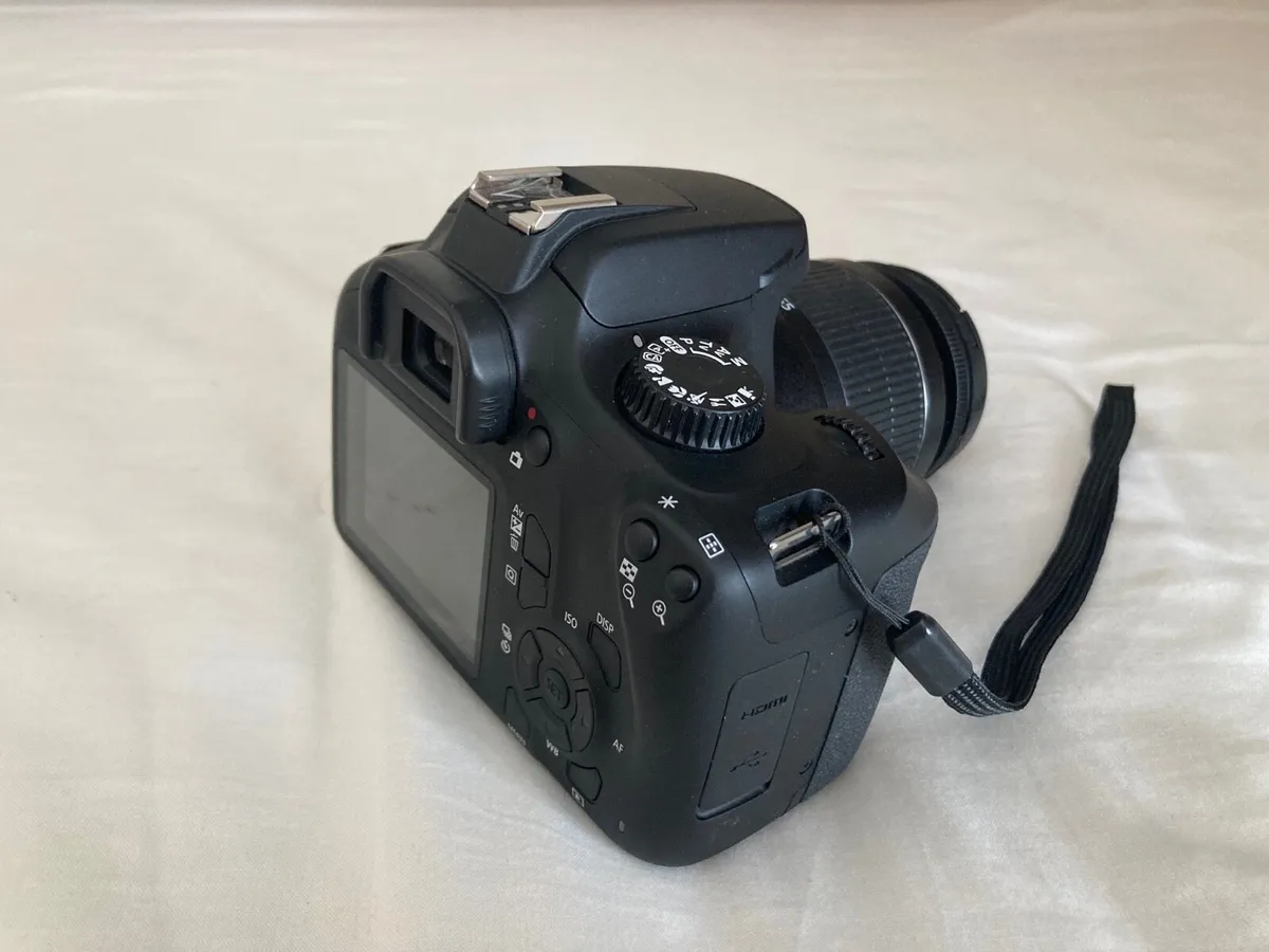 Canon EOS 4000D DSLR Camera - Image 4