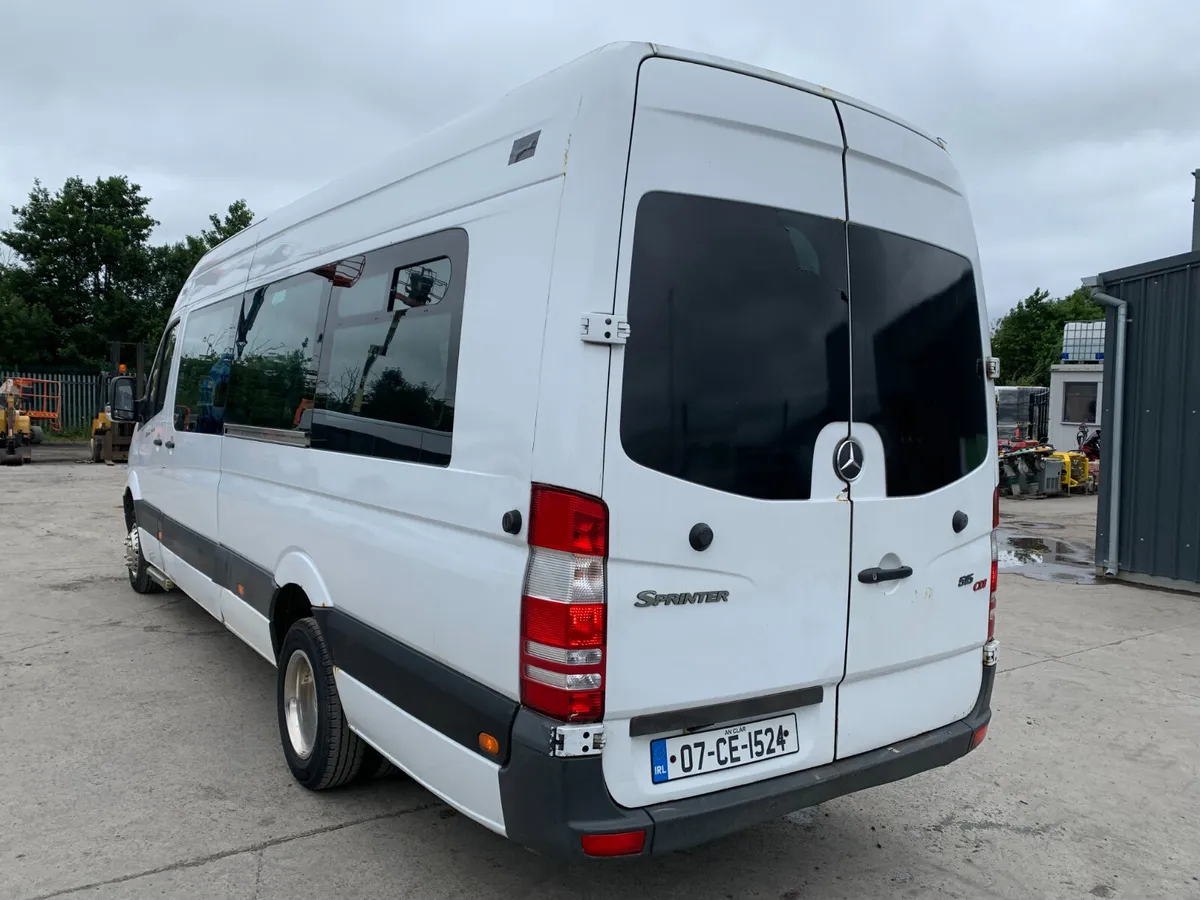 BID ONLINE NOW - 2007 MERCEDES SPRINTER MINI BUS - Image 3