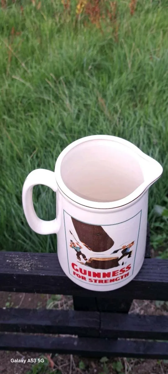 Large  jug - Image 2