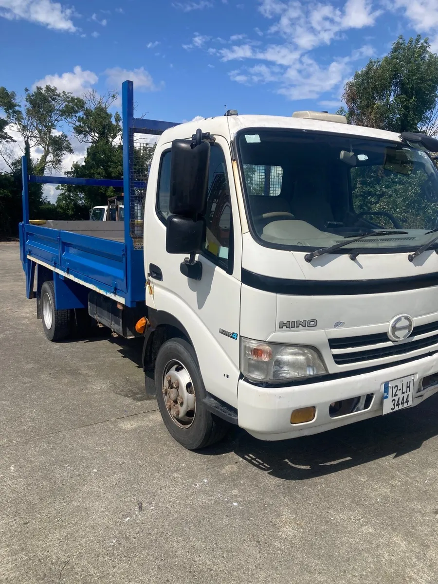 Hino Tipper 300 Series 2012 - Image 2