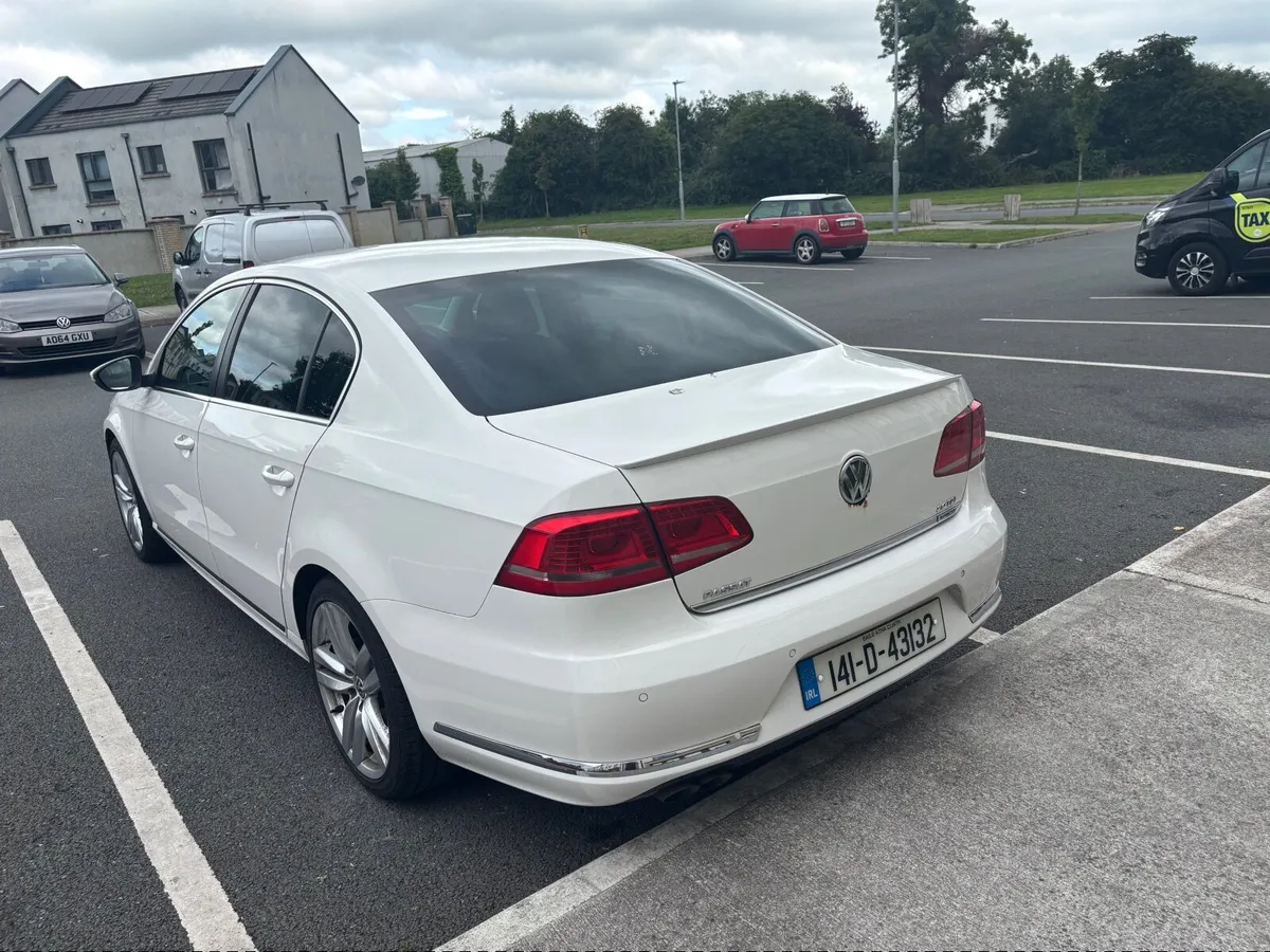 Volkswagen Passat 2014 - Image 4