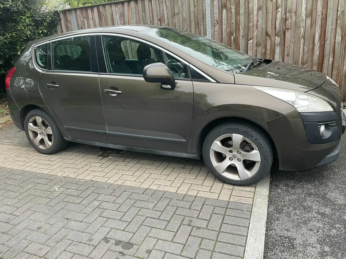 Peugeot 3008 2011 - Image 4