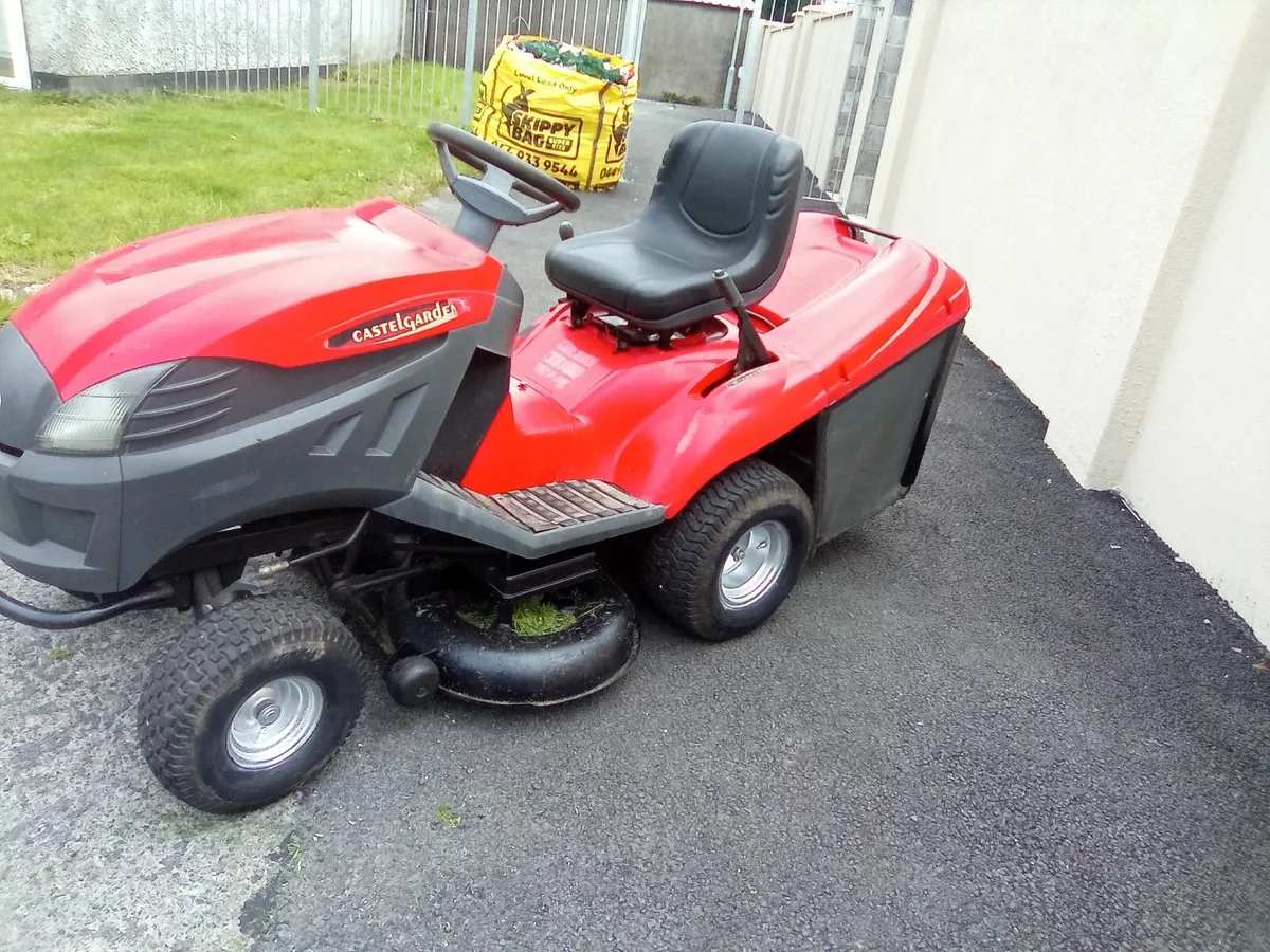 CASTLEGARDEN RIDE ON LAWNMOWER - Image 2