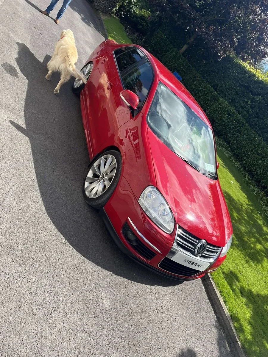 Volkswagon Jetta - Image 2