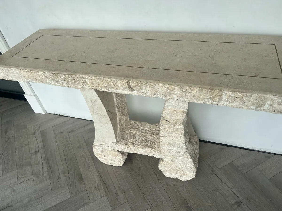 Console table - Image 1