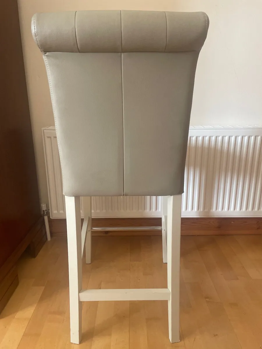 Breakfast/Island Bar Stools - Image 4