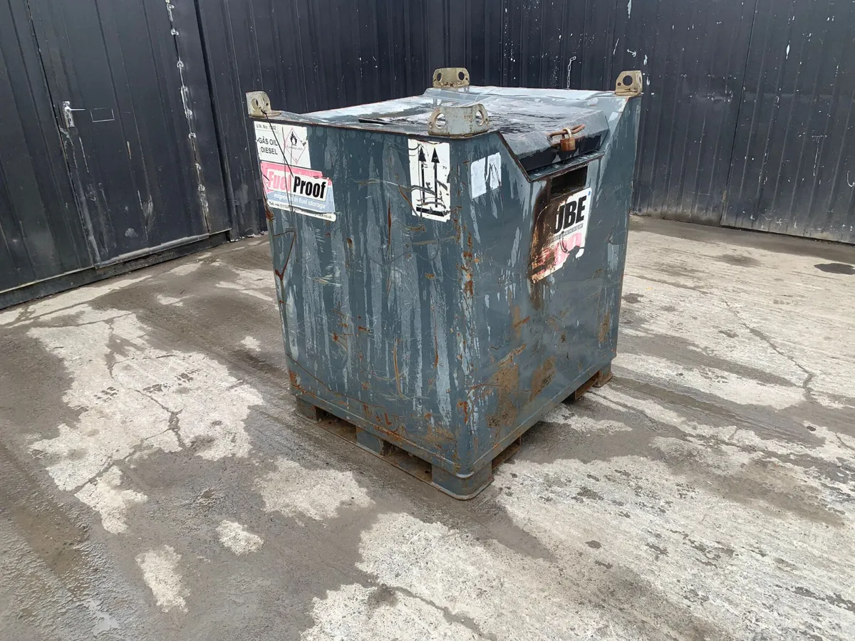 1000L Fuel Cube Bowser - Image 4