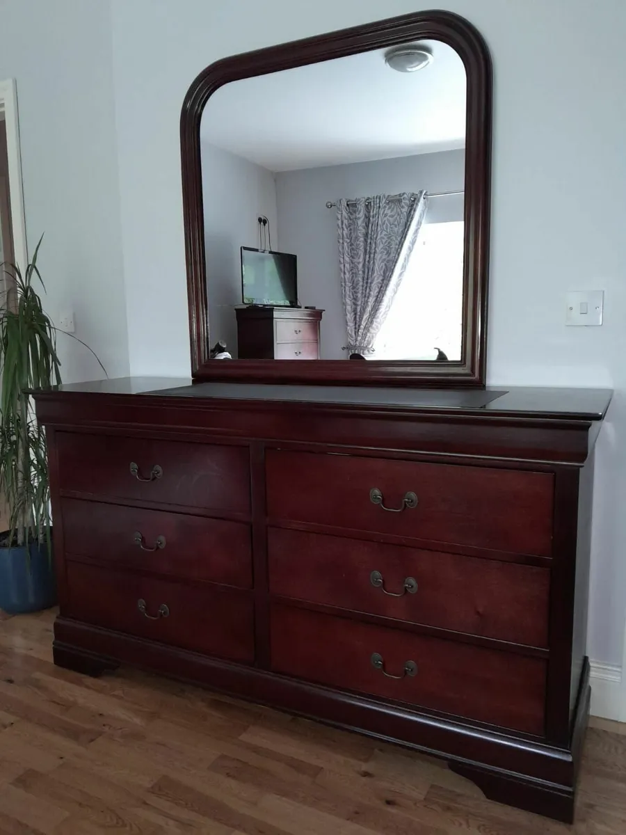 Furniture bedroom set - Image 3