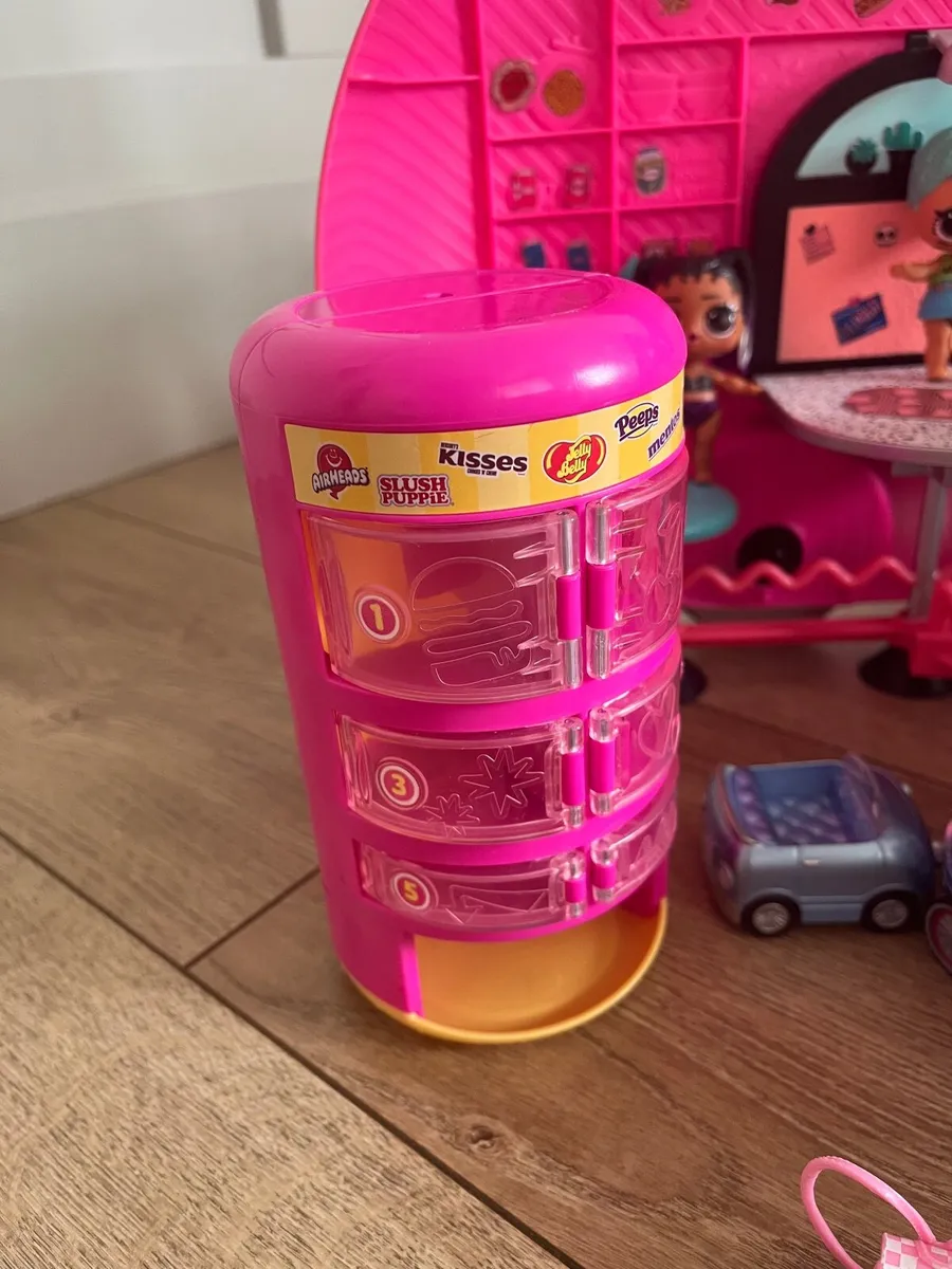 Toys - Image 2