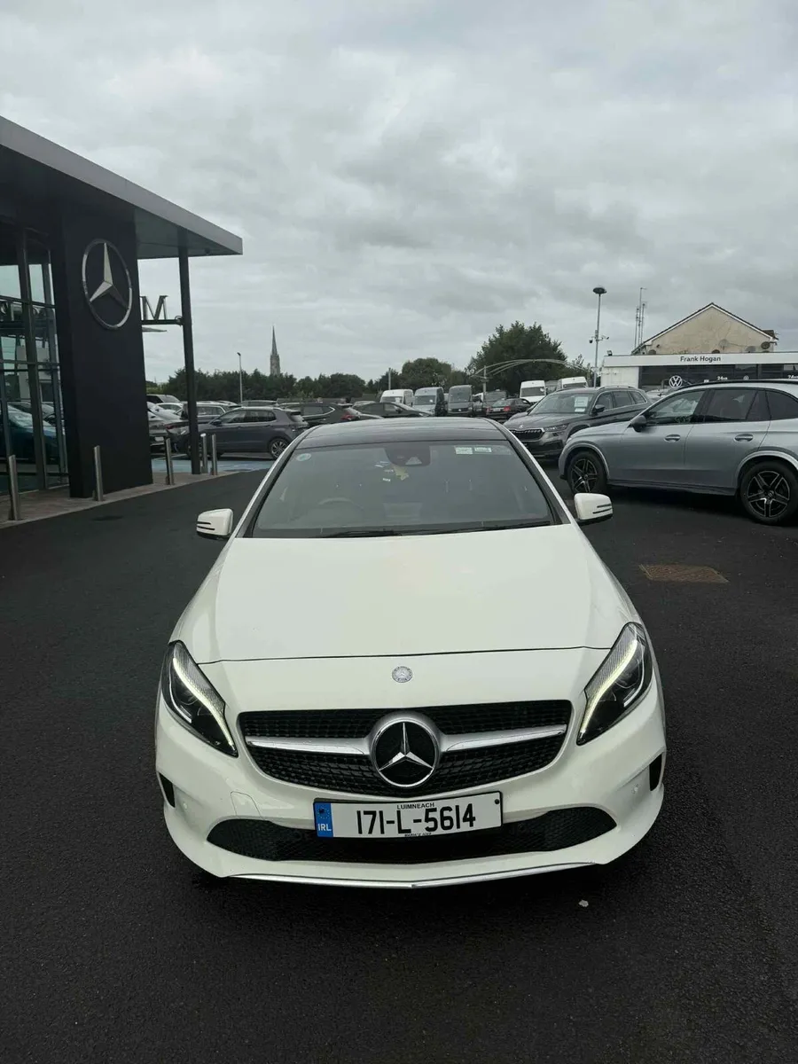 A class Mercedes - Image 4