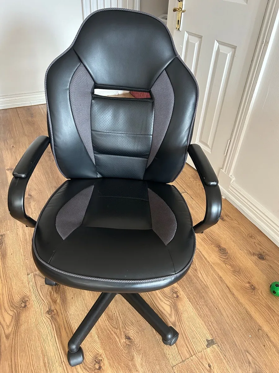 Office chair - Image 2