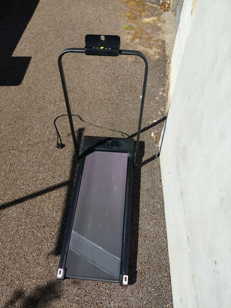 Fitness core treadmill - Image 3