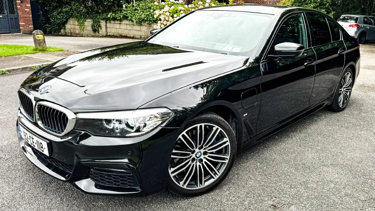 BMW 5-Series 2019 M-Sport - Image 1