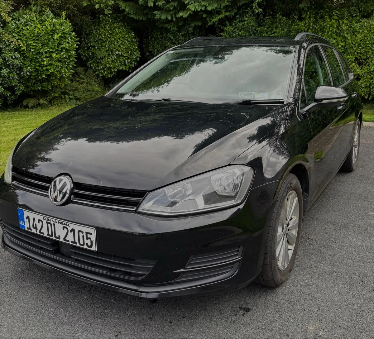 VW GOLF ESTATE - Image 1