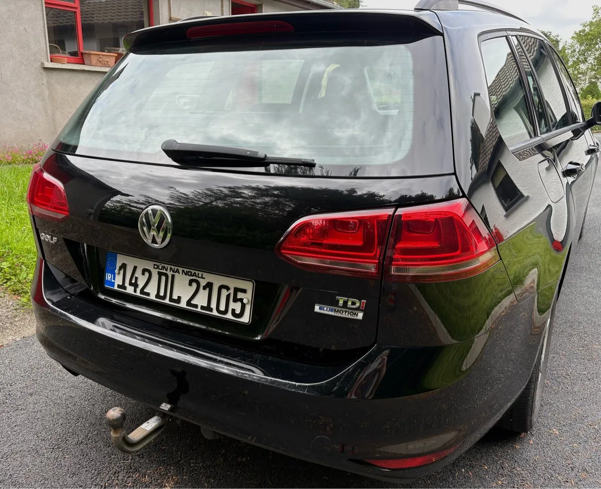 VW GOLF ESTATE - Image 2