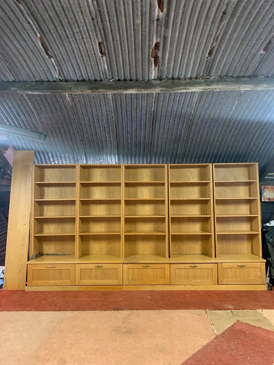 Oak bookshelf - Image 2