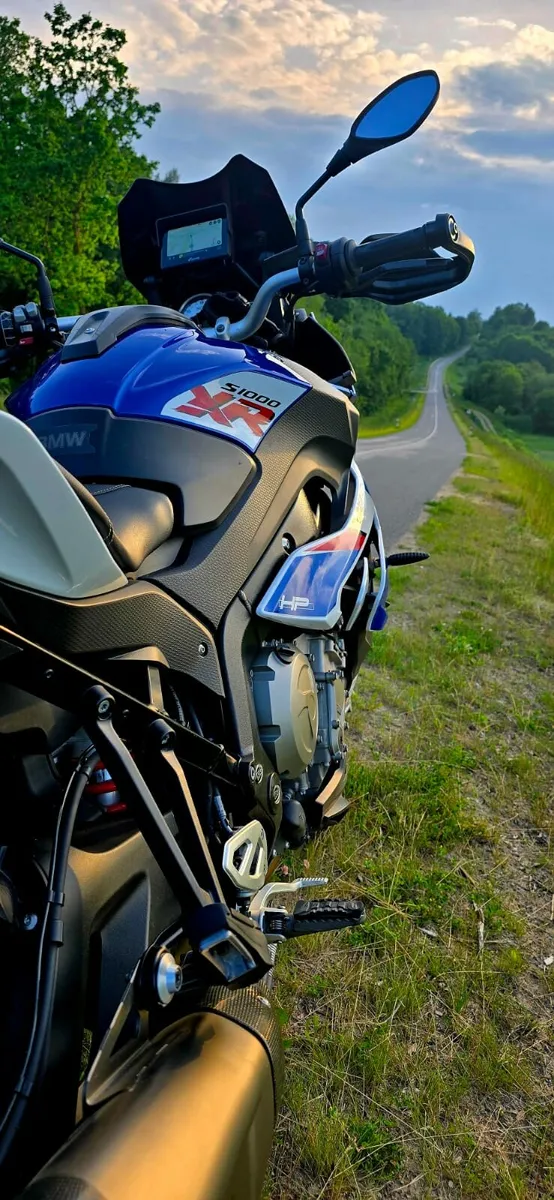 BMW S1000XR - Image 4