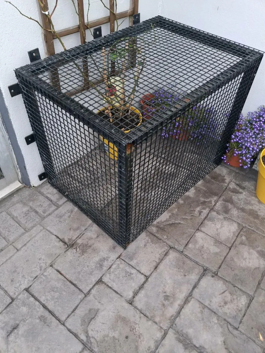 Air to water protective cage - Image 3